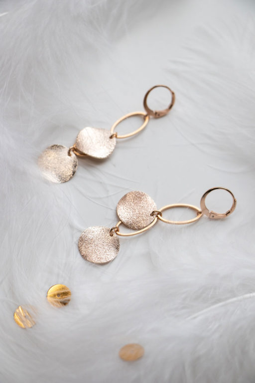 Boucles d'oreilles pendantes de fêtes rose gold 3